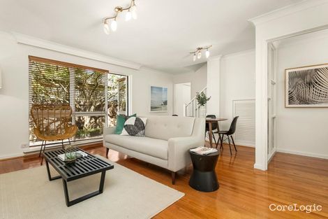 Property photo of 2/171 Wattle Valley Road Extension Camberwell VIC 3124