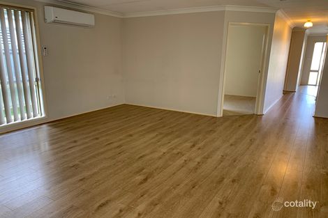 Property photo of 17 Woolmers Court Wattle Grove NSW 2173
