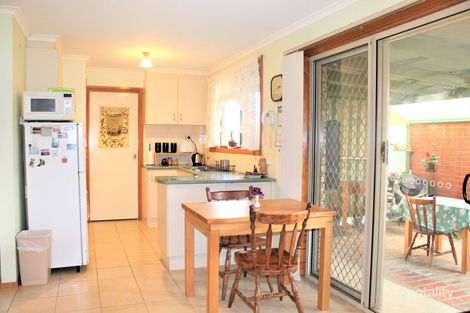 Property photo of 4/6B Hatfield Drive Drouin VIC 3818