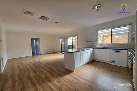 Property photo of 64 Edwards Road Werribee VIC 3030