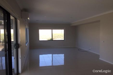 Property photo of 2 Oxford Place Traralgon VIC 3844