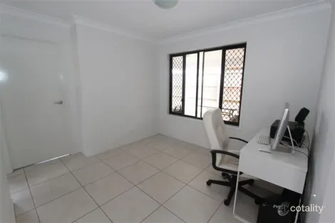 Property photo of 13 Treeline Circuit Yarrabilba QLD 4207