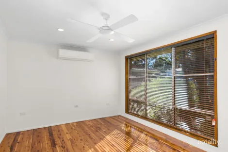 Property photo of 9 Deeson Place Dapto NSW 2530