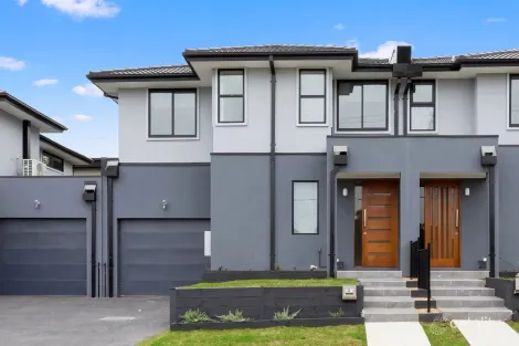 32 Avalon Rd, Rowville, VIC 3178