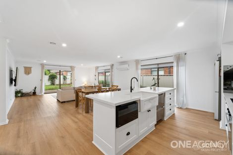 Property photo of 5 Toryboy Street Brookfield VIC 3338