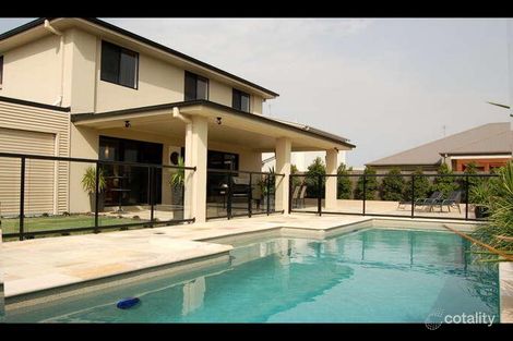 8 Barton St, Reedy Creek, QLD 4227