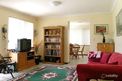 Property photo of 11 Tipuana Place Edgewater WA 6027