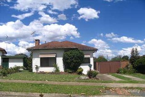 32a Champness Cres, St Marys, NSW 2760