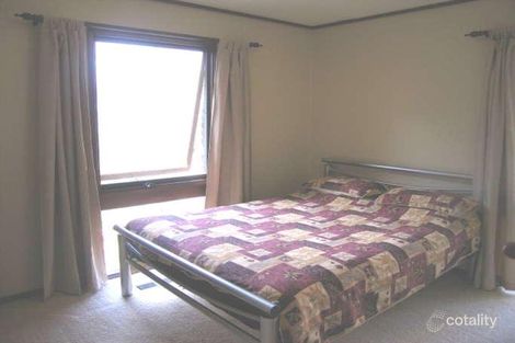 Property photo of 6 Douglass Place Spence ACT 2615