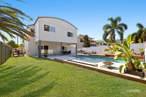 58 Oyster Point Esp, Scarborough, QLD 4020