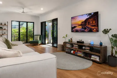3 Franklin Cl, Clifton Beach, QLD 4879