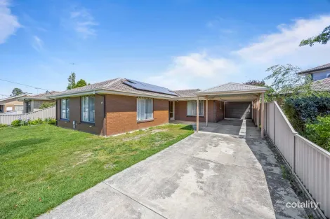 13 Lewis Ct, Sebastopol, VIC 3356