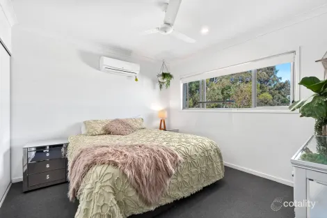 Property photo of 3/16 Sapphire Place Elanora QLD 4221