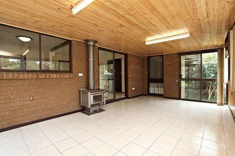 Property photo of 1 Lauricella Avenue Keilor East VIC 3033