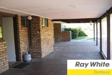 346 Ocean Dr, Usher, WA 6230