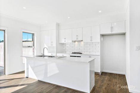 Property photo of 10 Tallowa Street Tullimbar NSW 2527