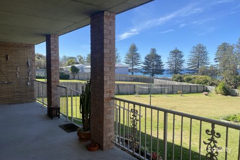 5 Monash Ave, Tuross Head, NSW 2537