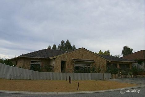 7 Northend Cl, Swan View, WA 6056