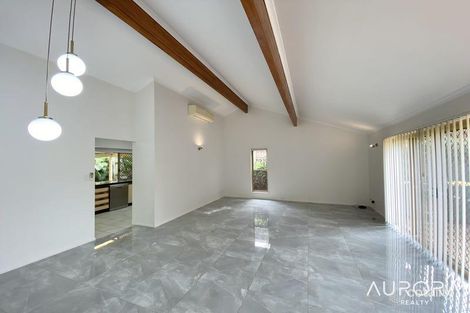 Property photo of 4 Harding Crescent Cleveland QLD 4163