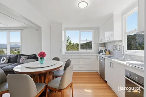 Property photo of 92 Currajong Street Mornington TAS 7018