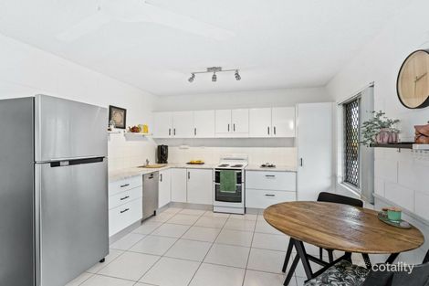 Property photo of 5/281 Lake Street Cairns North QLD 4870