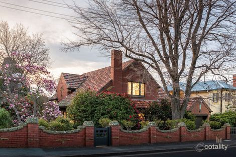 2 Nutgrove Ave, Sandy Bay, TAS 7005