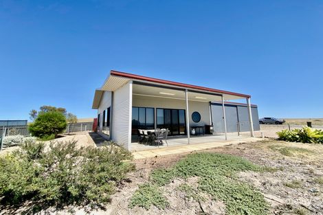 49 Vida May Way, Streaky Bay, SA 5680