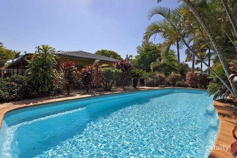 2-4 Holz St, Victoria Point, QLD 4165