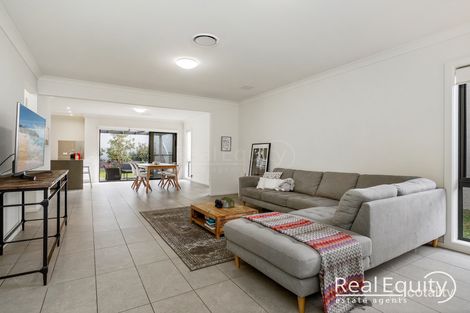 Property photo of 86 Hennessy Avenue Moorebank NSW 2170