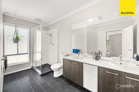 Property photo of 24 Highfield Way Kurunjang VIC 3337