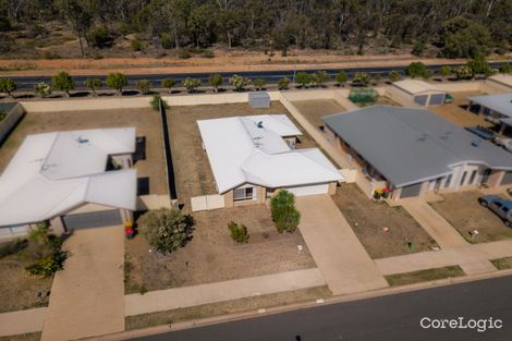 Property photo of 9 Lakeside Drive Emerald QLD 4720