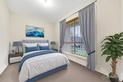 Property photo of 1 Red Robin Road Truganina VIC 3029