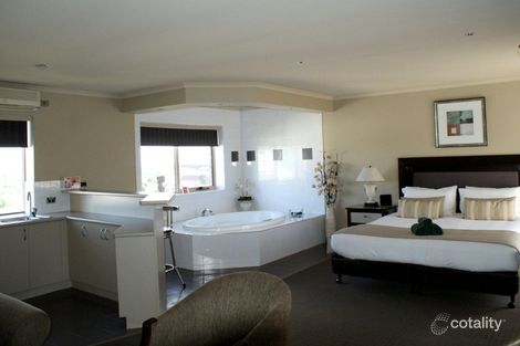 349-351 Raglan Pde, Warrnambool, VIC 3280