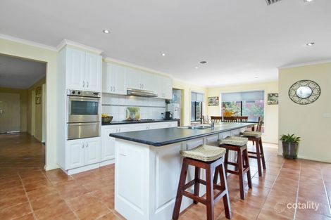 Property photo of 25 Stackpole Crescent Sunbury VIC 3429