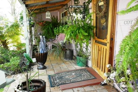 Property photo of 22 Battery Street Muluckine WA 6401