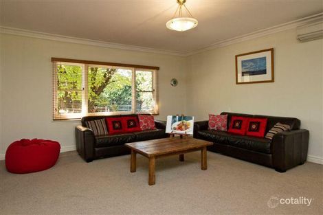 Property photo of 219 Rosanna Road Rosanna VIC 3084