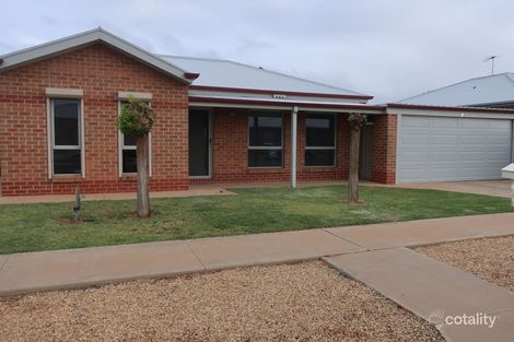 2 Anne Cox Dr, Red Cliffs, VIC 3496