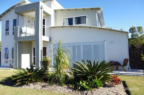 31 Mackerel St, Woodgate, QLD 4660