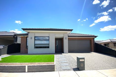 11 Frisby St, Wollert, VIC 3750