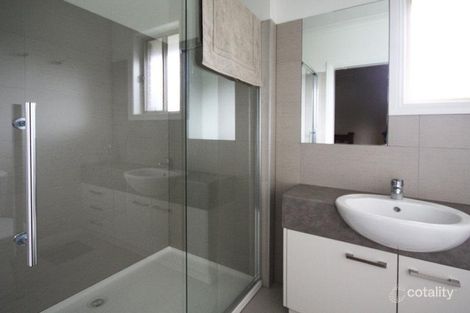 Property photo of 62 Landau Drive Warranwood VIC 3134