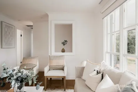 Property photo of 48 Queenscliff Drive Woodbine NSW 2560