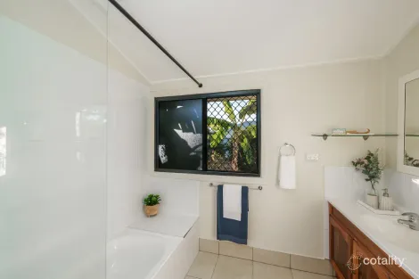 Property photo of 45 Georgina Street Wulguru QLD 4811