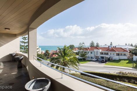 3/19 Eric St, Cottesloe, WA 6011