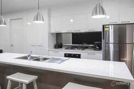 Property photo of 2/31A Booth Street Golden Square VIC 3555