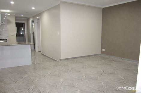 Property photo of 18 Baudin Crescent Fairfield West NSW 2165