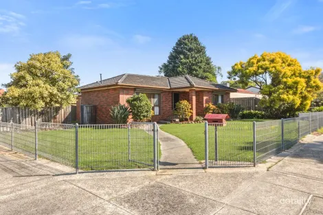 Property photo of 32 Lydford Road Ferntree Gully VIC 3156