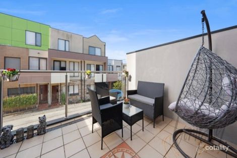 Property photo of 2/354 Grand Boulevard Craigieburn VIC 3064