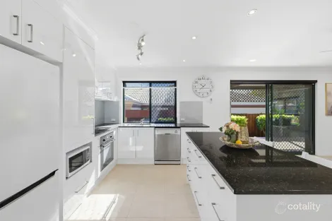 Property photo of 6 Manor Close Robina QLD 4226