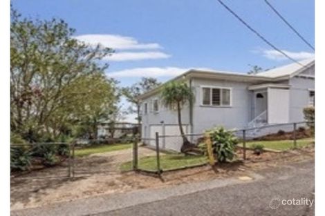 Property photo of 4 Lennon Lane North Ipswich QLD 4305