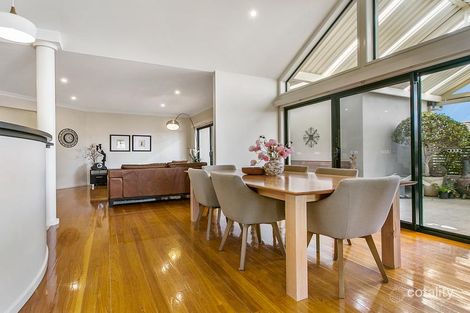 18 Northmoor Dr, Strathdale, VIC 3550